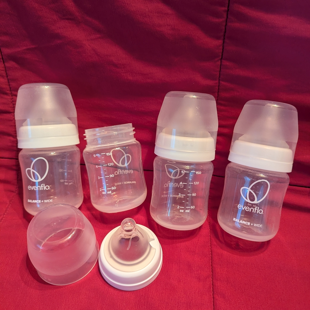 Evenflo 5oz Baby Bottles Set
